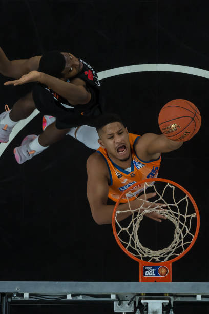 电讯报：因可能无法签下谢什科，纽卡或将尝试签雅克松