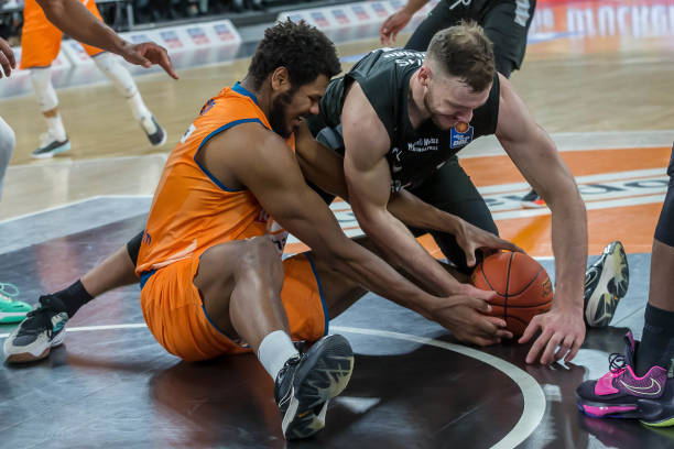 对于巴特勒 对于巴特勒