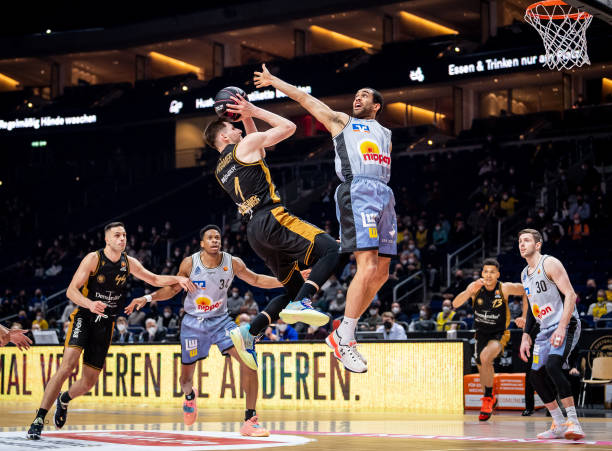 激烈的时代 激烈的时代