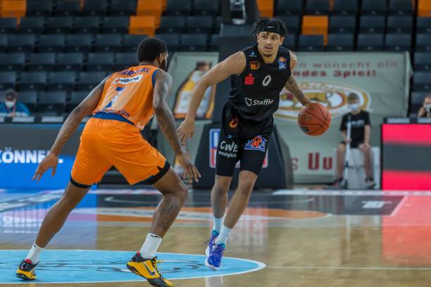 以对斯图尔 以对斯图尔