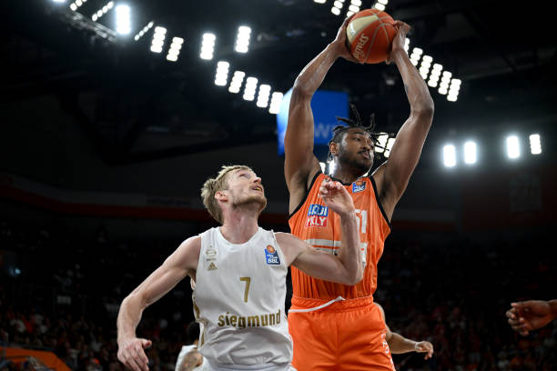 卫普23岁 卫普23岁