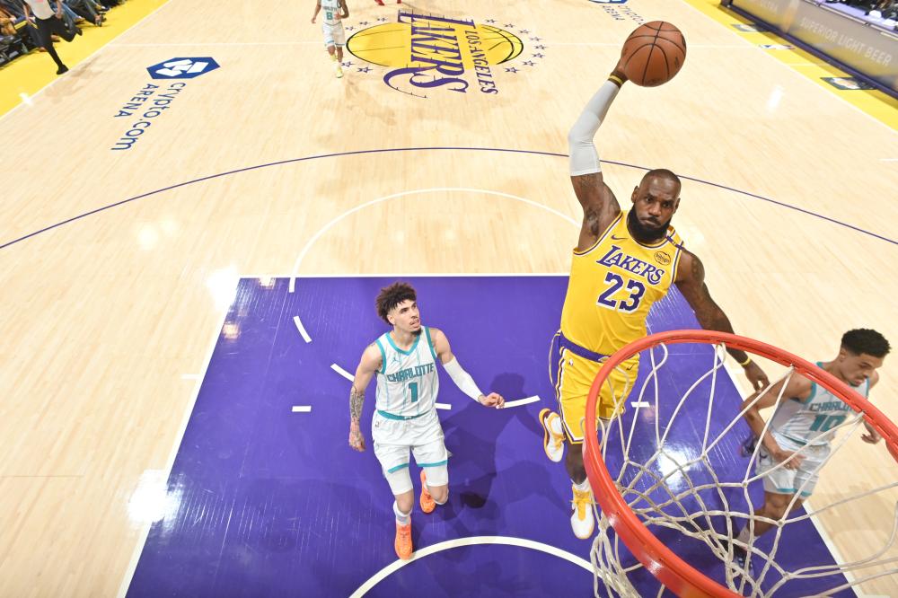 2025巴甲33轮：罗尼双响，公鸡客场逆转击溃狮子